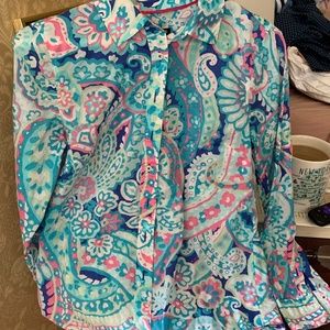 Talbots petite 100‎ percent cotton button down. Worn about 5x